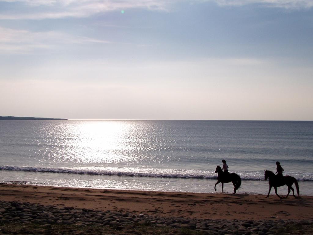 Lios Na Mara Lahinch Villa ภายนอก รูปภาพ