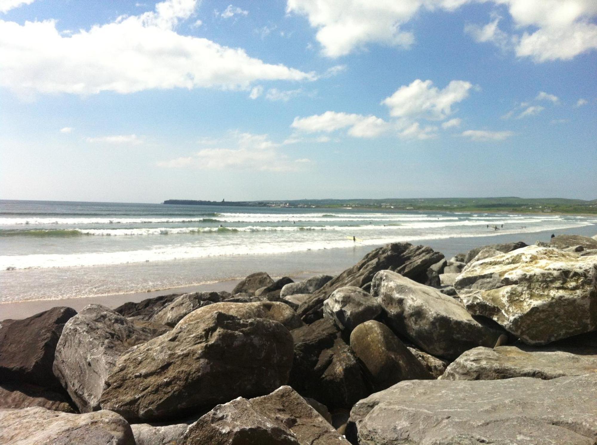 Lios Na Mara Lahinch Villa ภายนอก รูปภาพ
